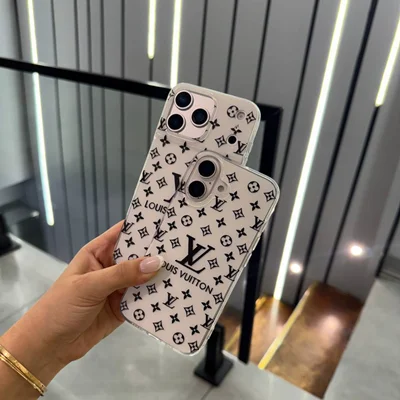 قاب لویی ویتون C007150