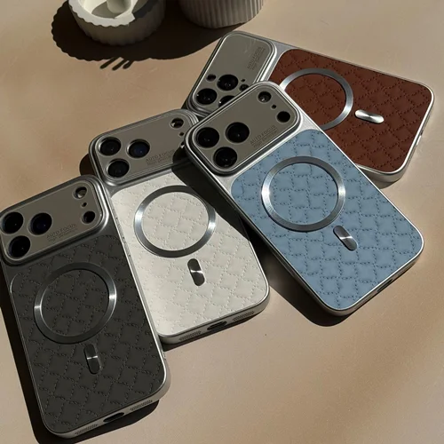 قاب C007732Quilted Leather Auto Focus